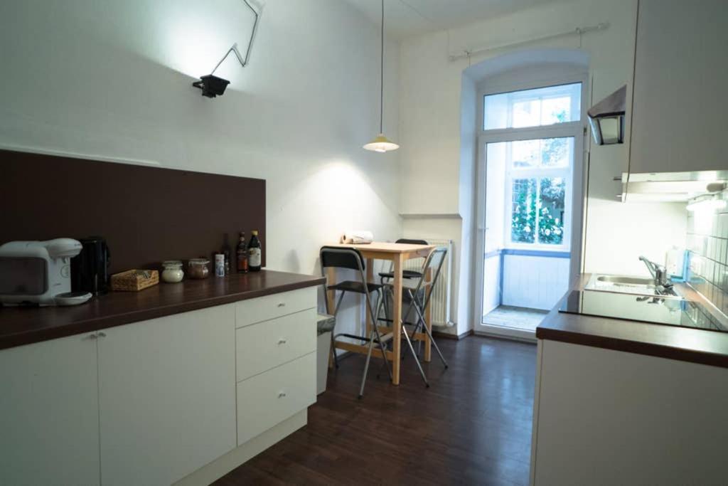 Cosy And Spacious Apartment In The Heart Of Innsbruck Exterior photo