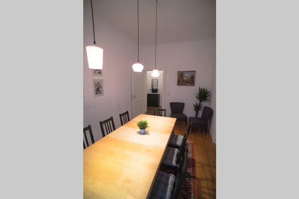 Cosy And Spacious Apartment In The Heart Of Innsbruck Exterior photo